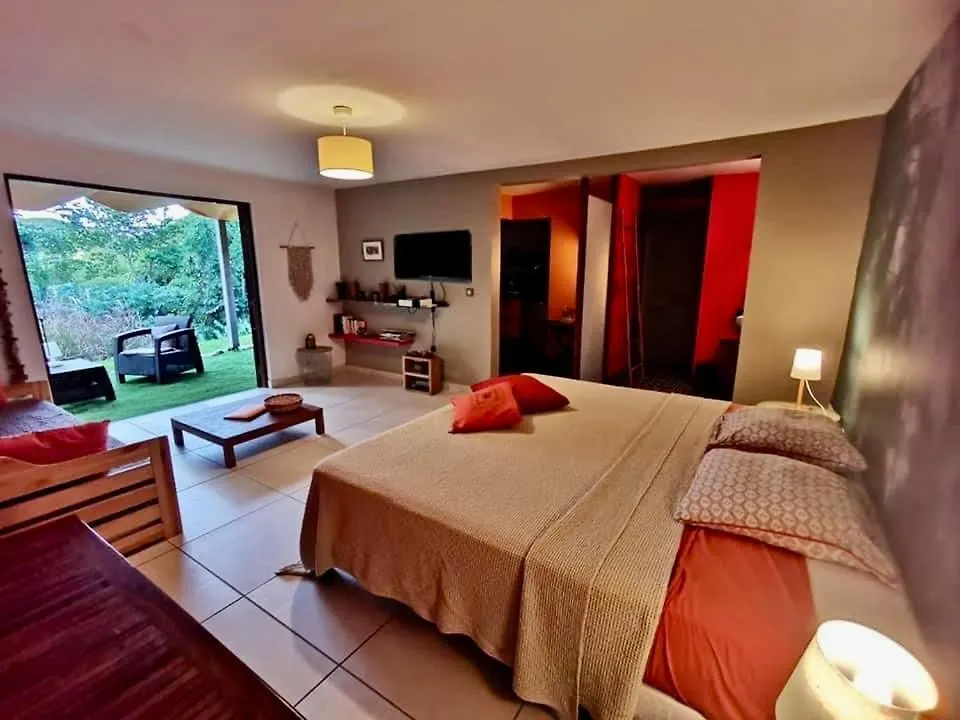 Aluna Ecolodge Petit-Bourg
